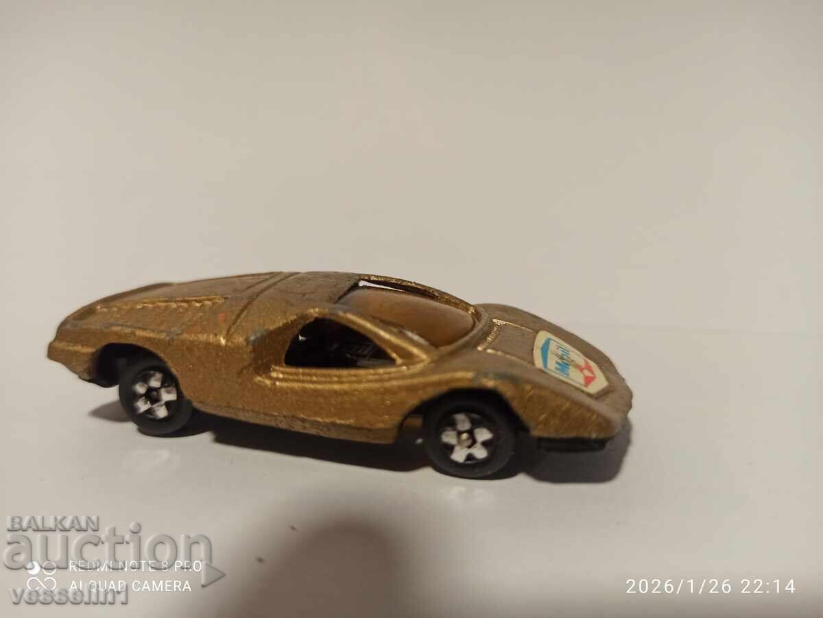 Jucărie veche mașină abarth 2000 1/72 cu preț € 7.00 | 13.69 BGN