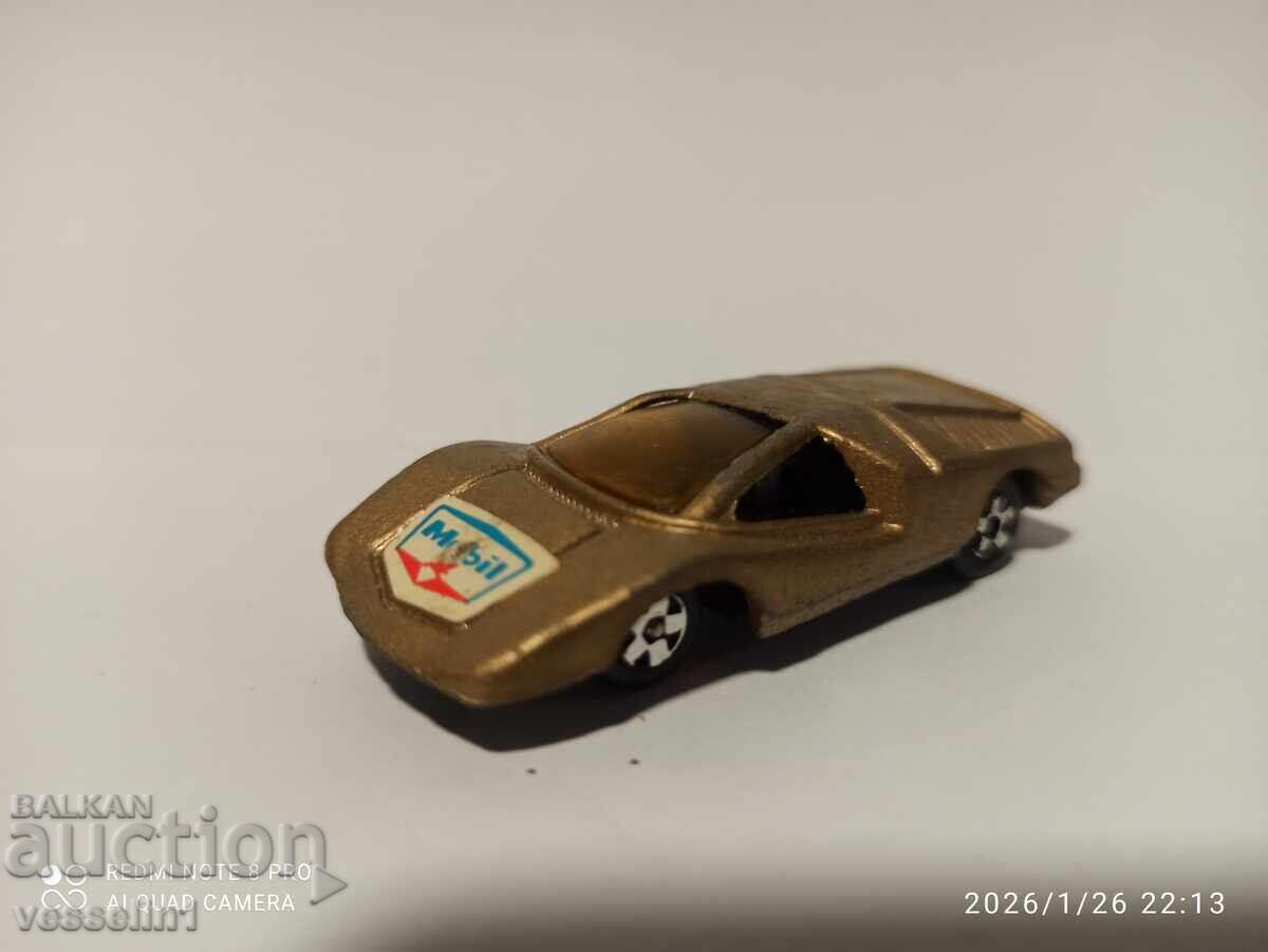 Jucărie veche mașină abarth 2000 1/72