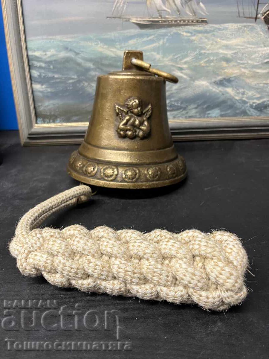 Clopot vechi, de bronz, bisericesc cu preț € 280.00 | 547.63 BGN