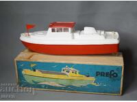 PREFO Стара Немска пластмасова играчка модел катер с кутия