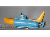 Стара  пластмасова играчка модел подводница
