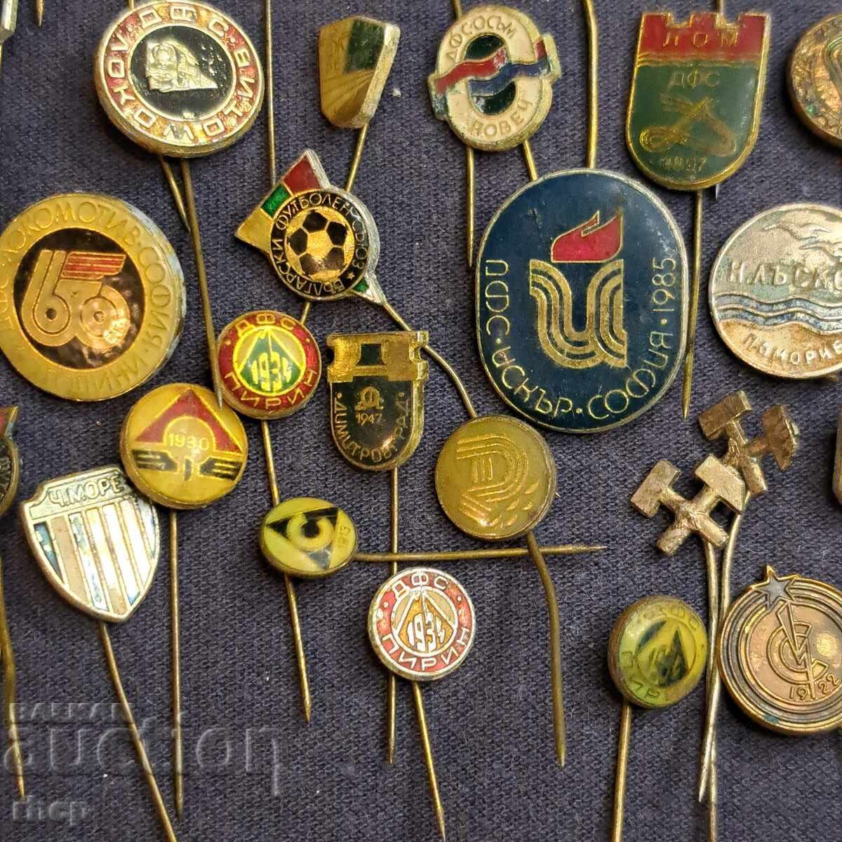 Lot de peste 50 de ecusoane fotbal Bulgaria - 6 Lot de peste 50 de ecusoane fotbal Bulgaria - 6