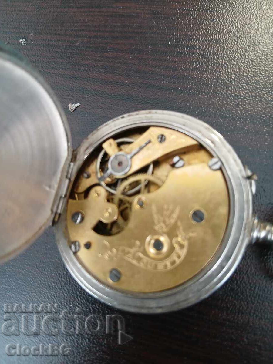Antick pocketwatch с цена € 49.00 | 95.84 лв. Antick pocketwatch с цена € 49.00 | 95.84 лв.