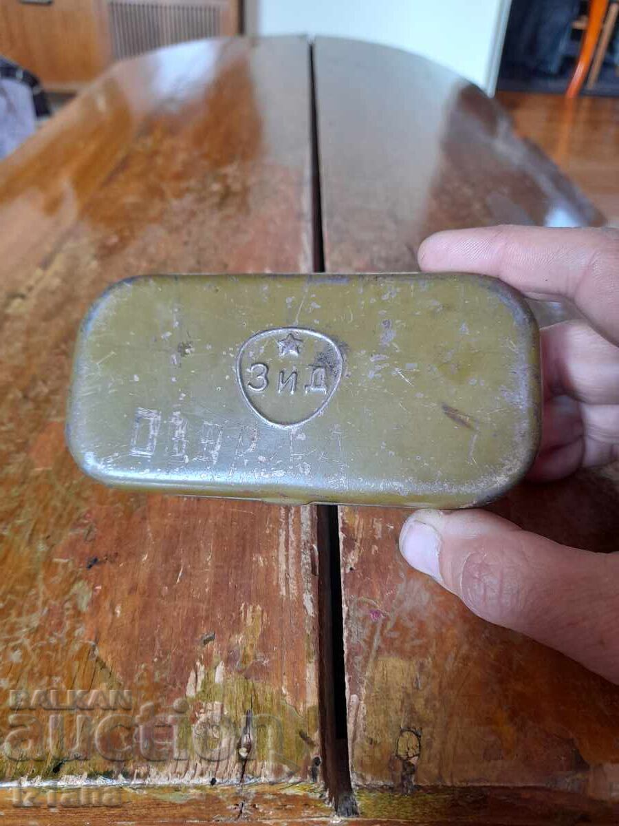 Cutie veche ZID cu preț € 24.00 | 46.94 BGN