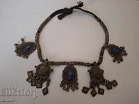 Vechi pandantiv renascentist cu pietre albastre