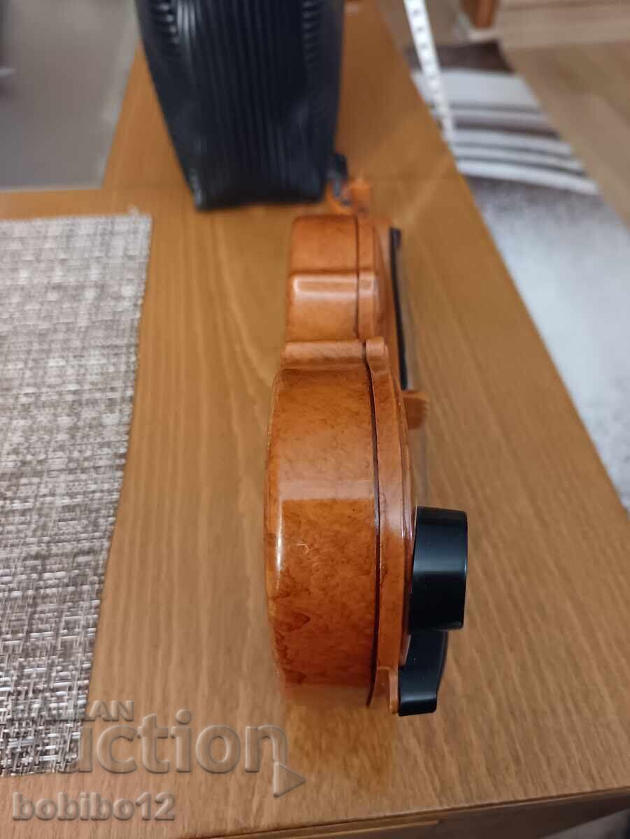 Mica jucărie de plastic vioară - 6