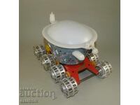 Παλιό ρωσικό παιχνίδι σεληναχόδου για ανταλλακτικά, παλιό παιχνίδι