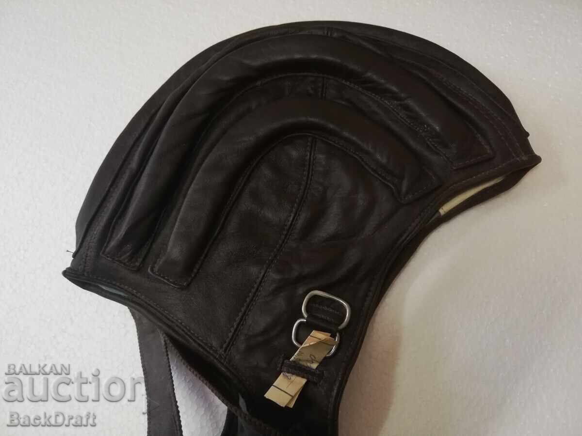 Căciulă de vară din piele de tip parașută, Cască Mărimea 57-58 cu preț € 33.90 | 66.30 BGN