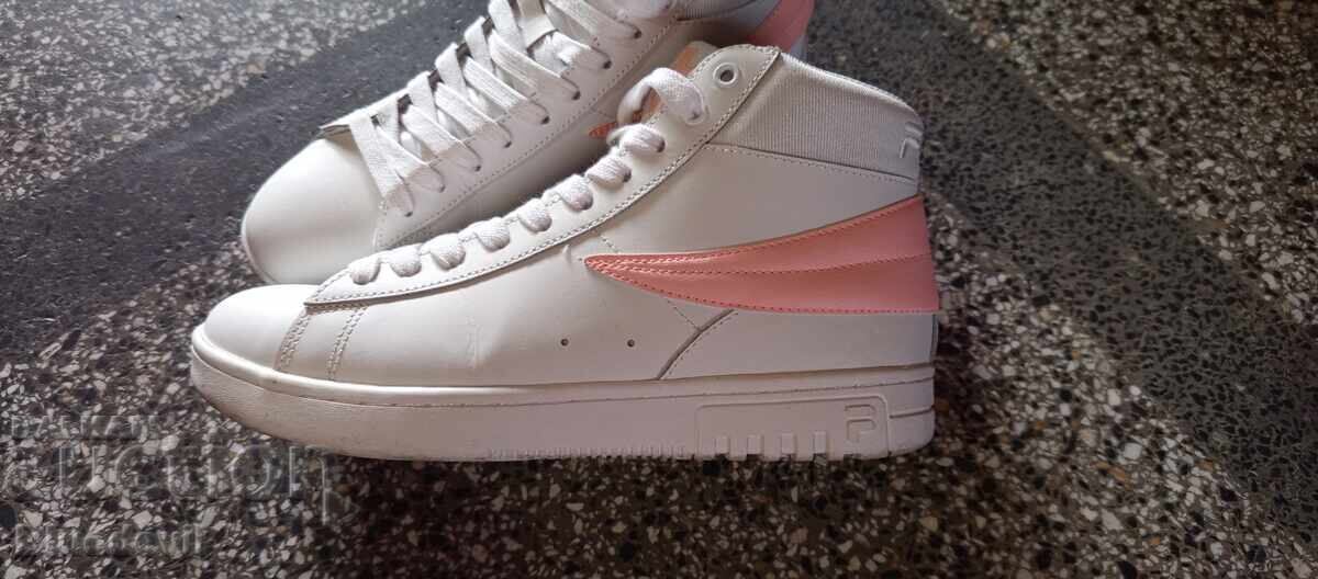 Pantofi sport Fila Mix cu preț € 20.45 | 40.00 BGN