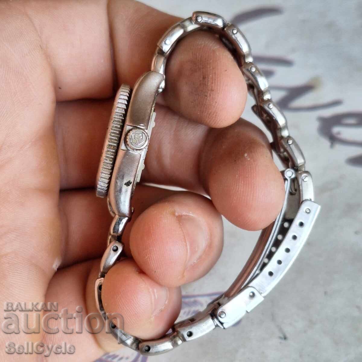 ✅ЧАСОВНИК TAG HEUER 200 M WR❗ с цена € 1.00 | 1.96 лв.