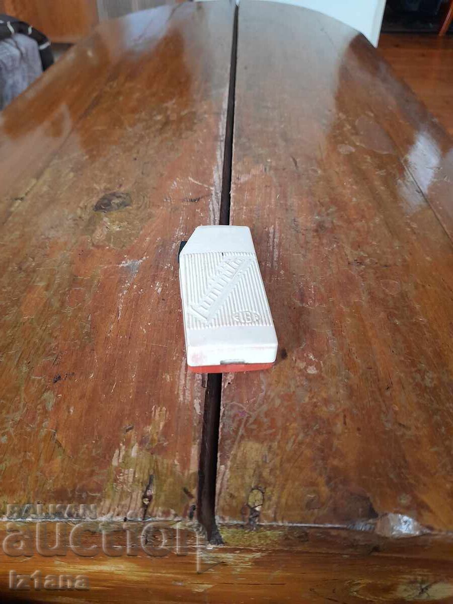 Παλιό φαναράκι Elba Luminita Παλιό φαναράκι Elba Luminita