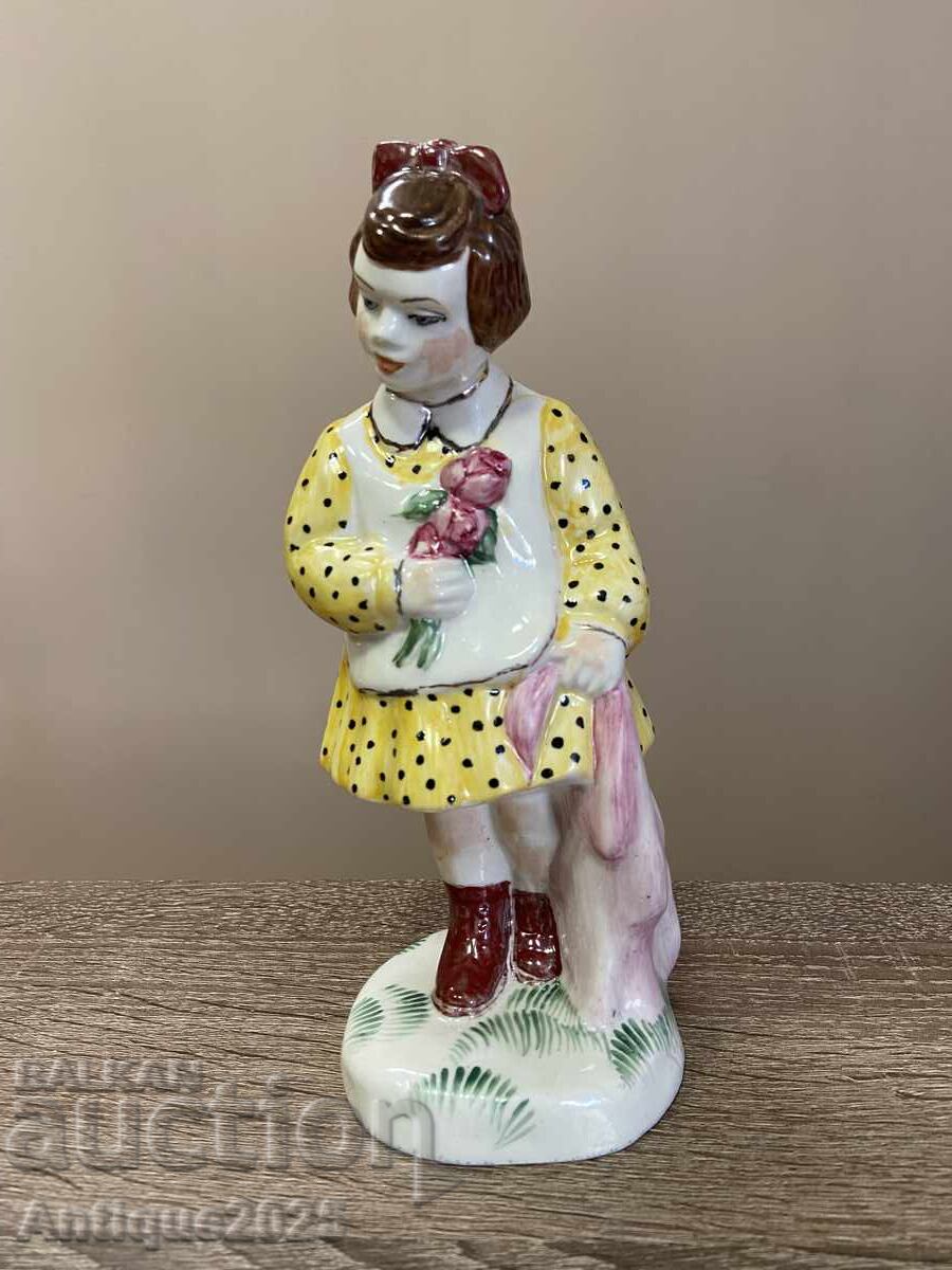Statuetă de porțelan vintage „Fată cu flori”, URSS