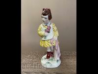 Statuetă de porțelan vintage „Fată cu flori”, URSS