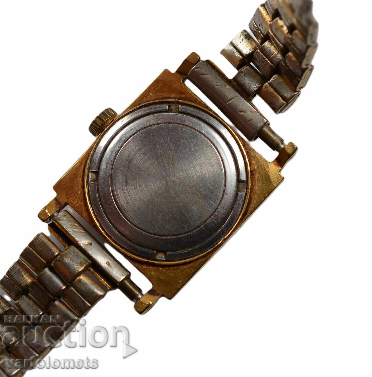 Ladies watch GLORY OF THE USSR with 10 Mk gold plating - works with price € 10.00 | 19.56 BGN