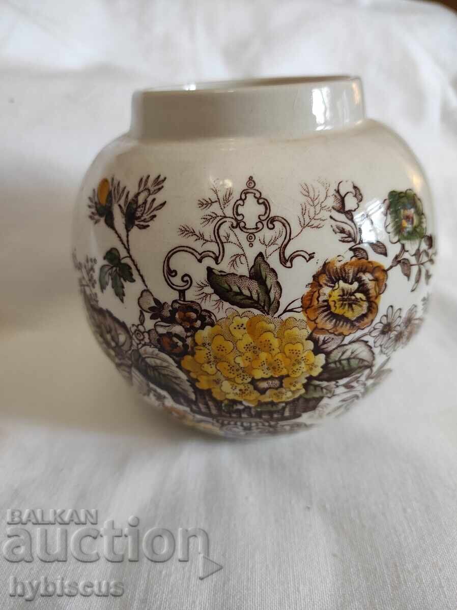 Antique English Mason's Ascot Vase Made in England Antique English Mason's Ascot Vase Made in England