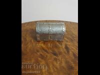 Βίντατζ μεταλλικό κουτί για κοσμήματα!!!