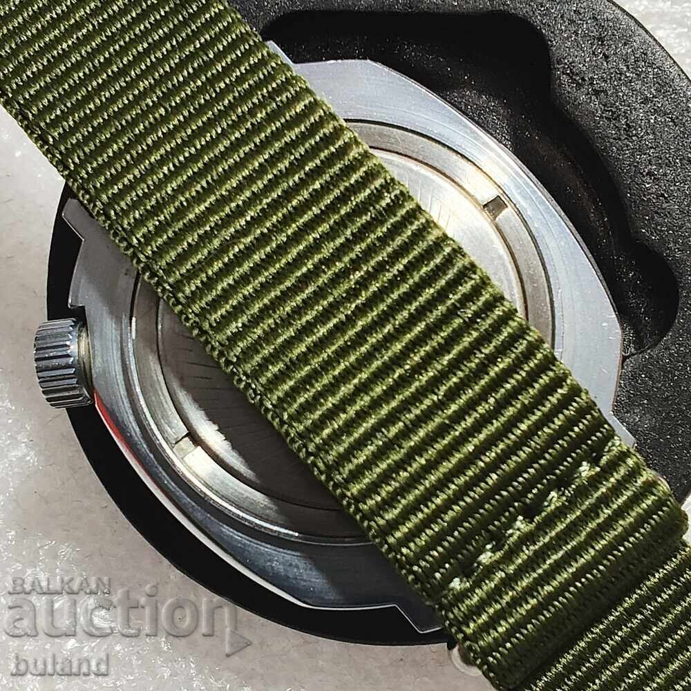 Delivery of Soviet Watch Vostok Commander's Order of the USSR Ministry of Defense Wostok Delivery of Soviet Watch Vostok Commander's Order of the USSR Ministry of Defense Wostok