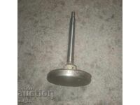 o nicovală mică de ceasornicar