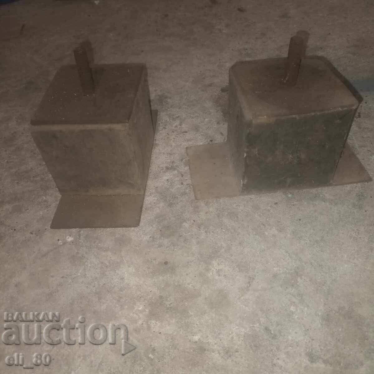 Livrarea Amortizoare de cauciuc 10 x 10