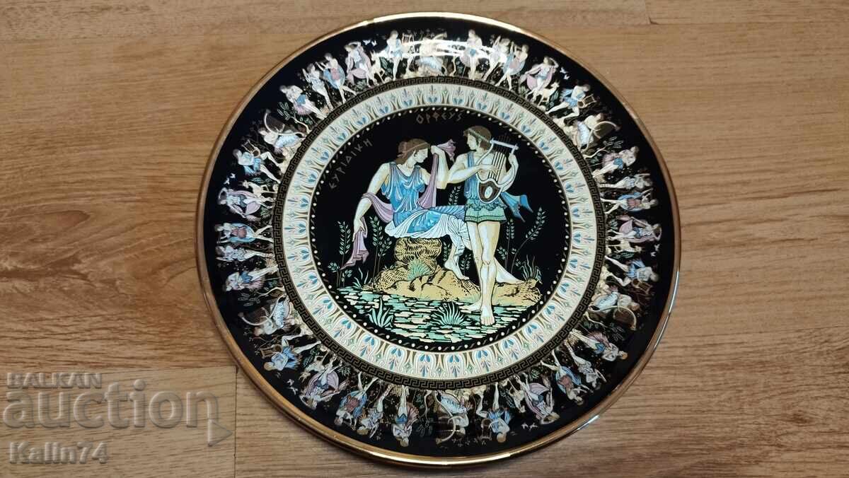 Красива,чиния от Гърция.