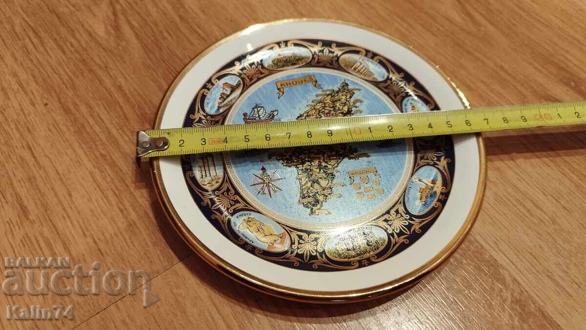 Аукцион Красива порцеланова чиния от Родос-Гърция.