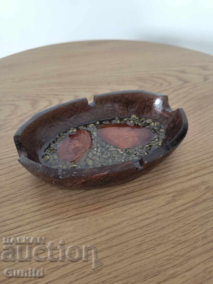 Scrumieră pentru țigări și trabucuri