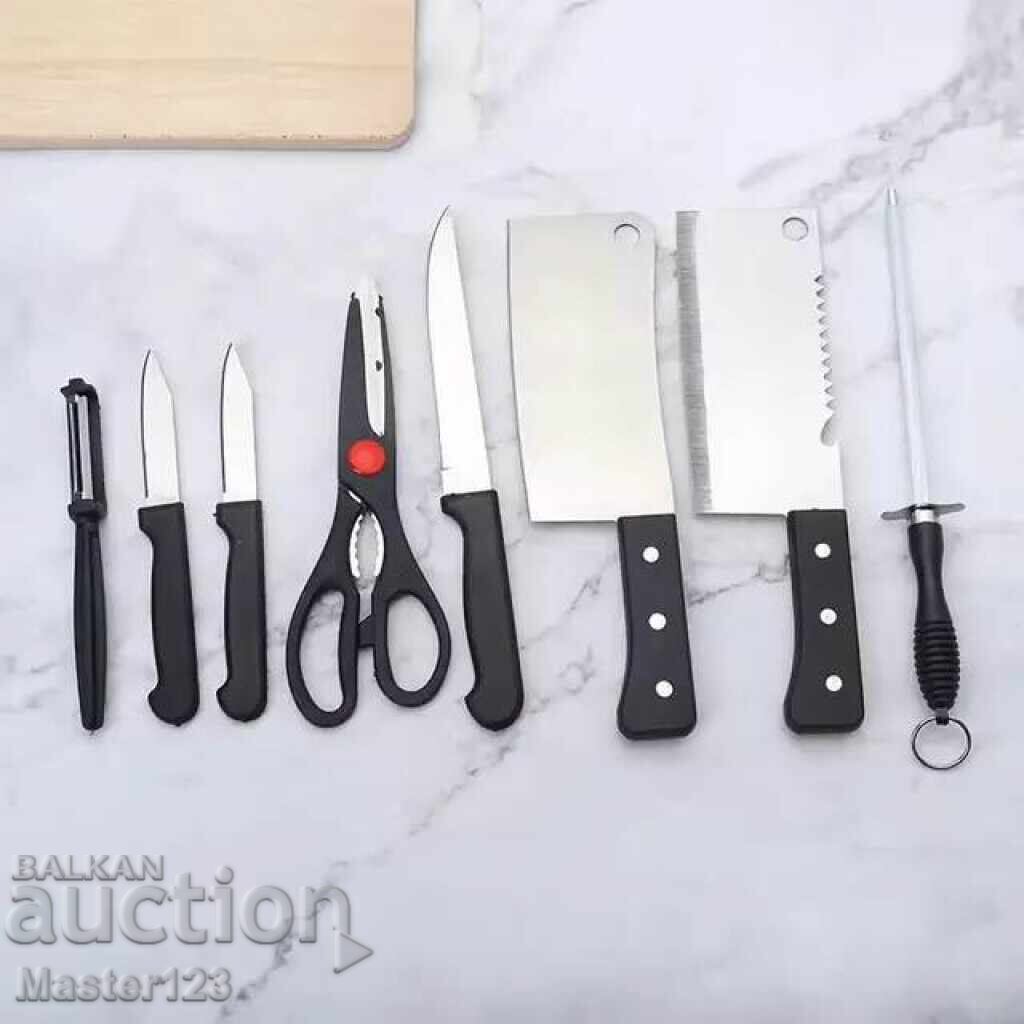 Set aparat de bucatarie din 8 piese Set aparat de bucatarie din 8 piese