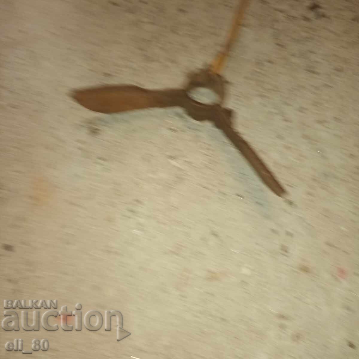 перка за ел мотор с цена € 1.00 | 1.96 лв.