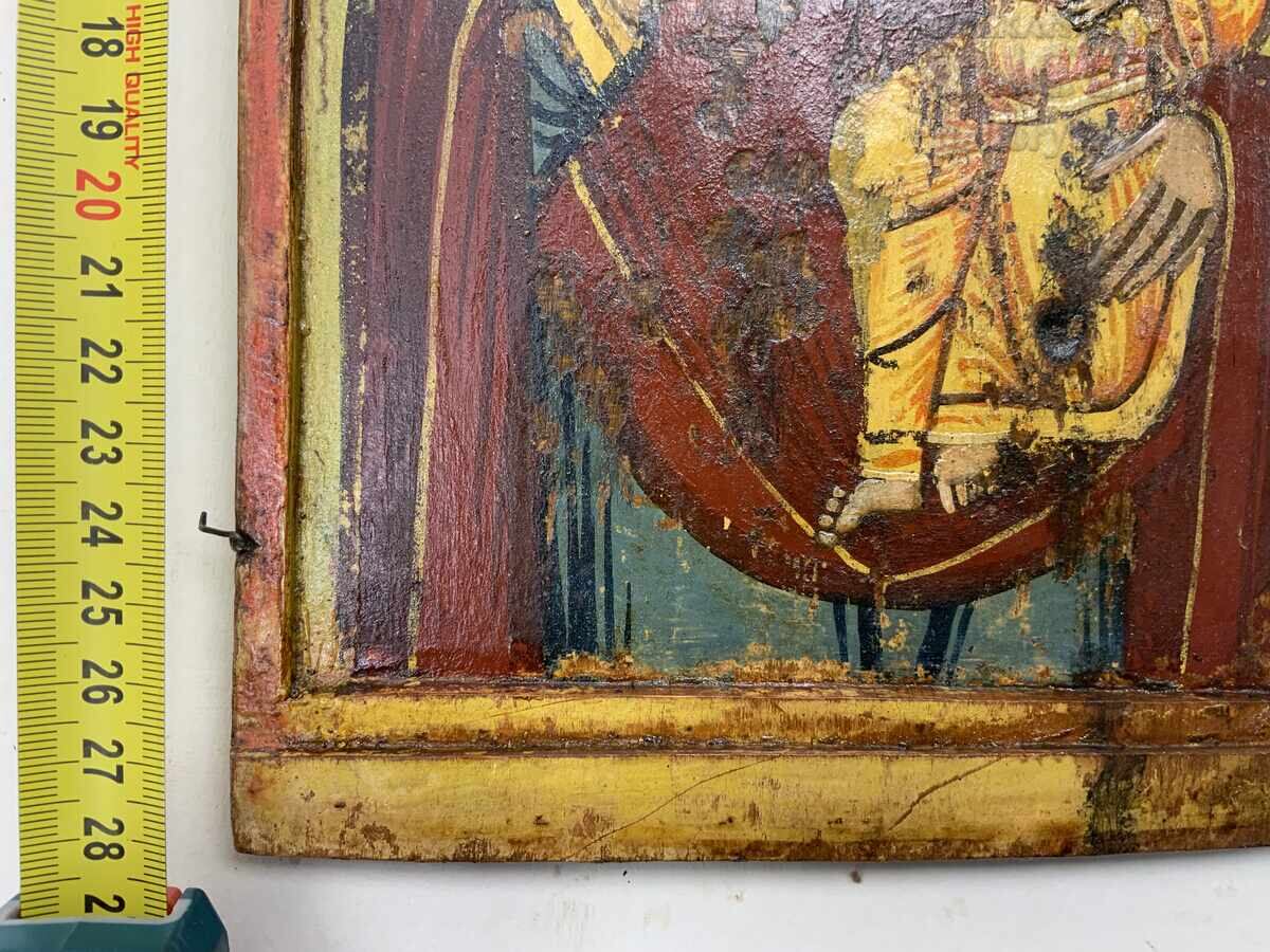 Auction  Old Tryavna painted icon triptych Virgin Mary with Child