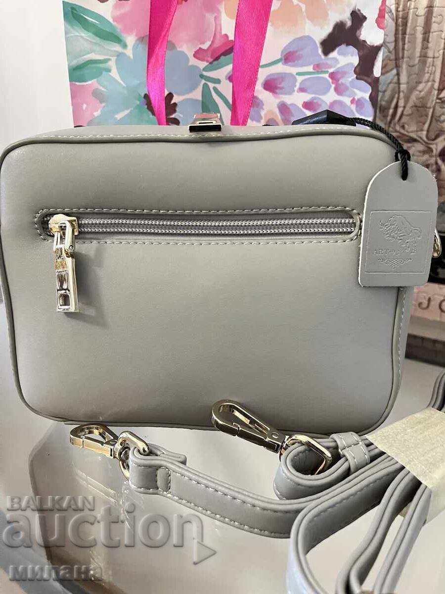 Small ladies' bag with price € 20.00 | 39.12 BGN