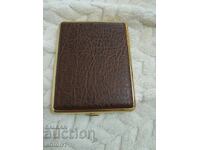 Η ταμπακιέρα