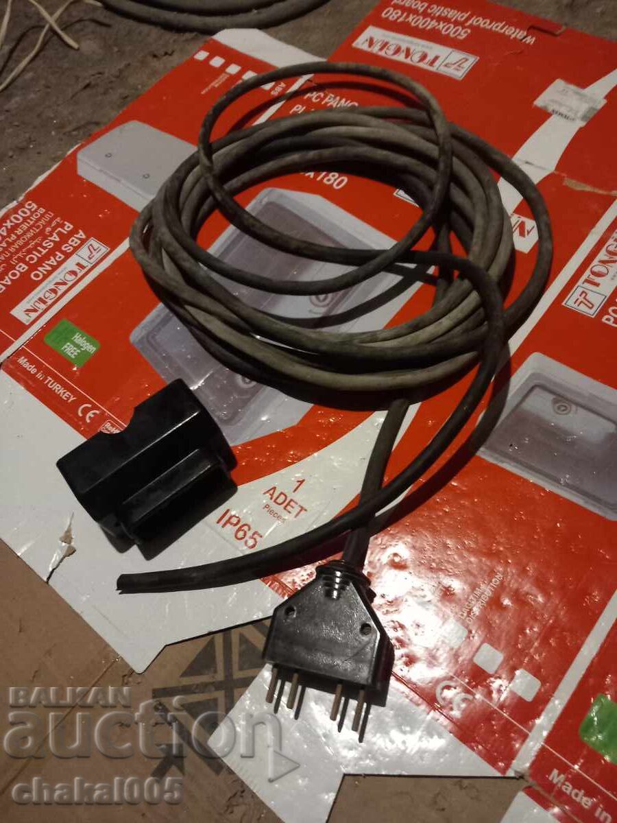 Гумирани трифазен