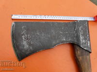 Huge old forged axe - 600