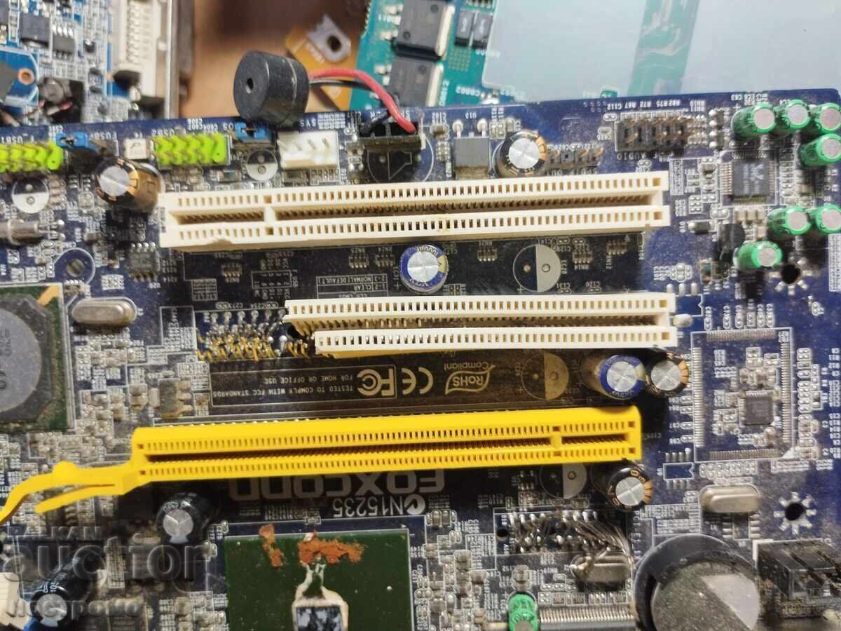 Aur, argint, platină, paladiu - În 5 - 5 Aur, argint, platină, paladiu - În 5 - 5