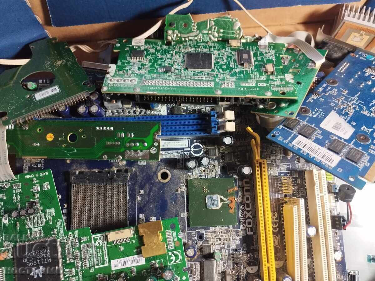 Aur, argint, platină, paladiu - În 5 - 7 Aur, argint, platină, paladiu - În 5 - 7