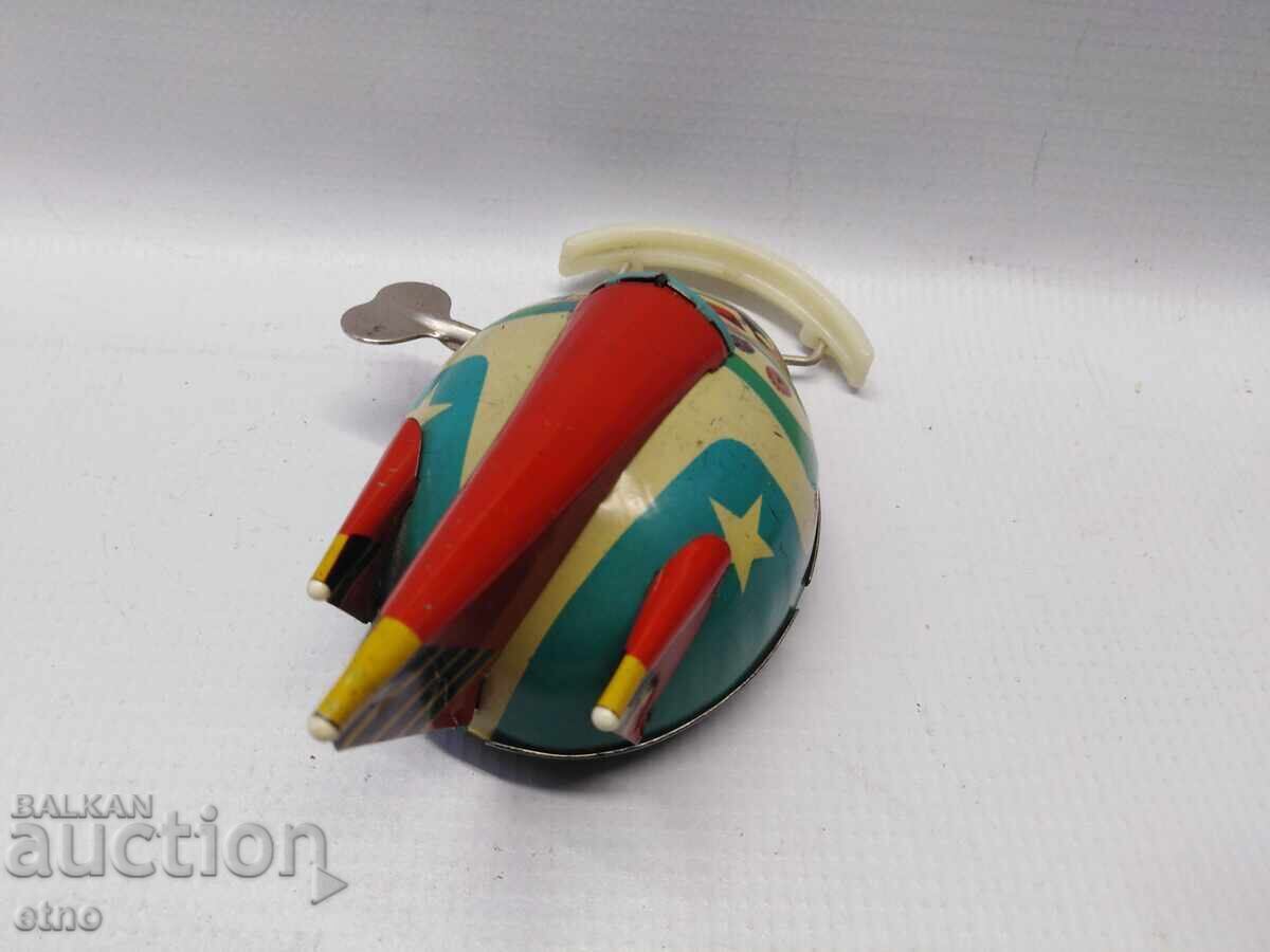 Доставка на МЕХАНИЧНА ЛАМАРИНЕНА СОЦ ИГРАЧКА С КЛЮЧ -"LUNA",ЛУНА Доставка на МЕХАНИЧНА ЛАМАРИНЕНА СОЦ ИГРАЧКА С КЛЮЧ -"LUNA",ЛУНА