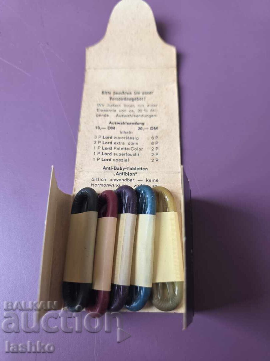 Livrarea Pachet de prezervative vechi Livrarea Pachet de prezervative vechi