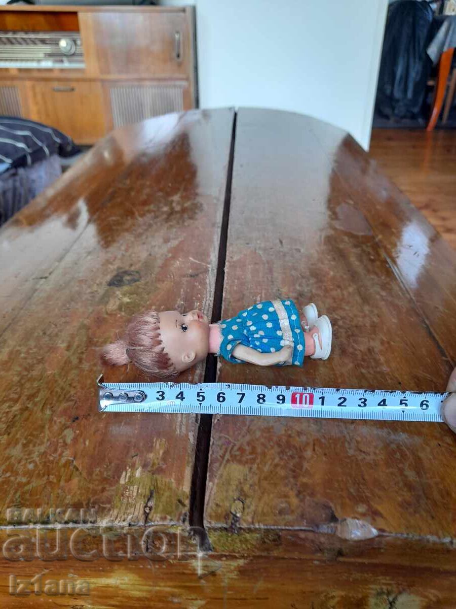 Licitație Păpușă veche