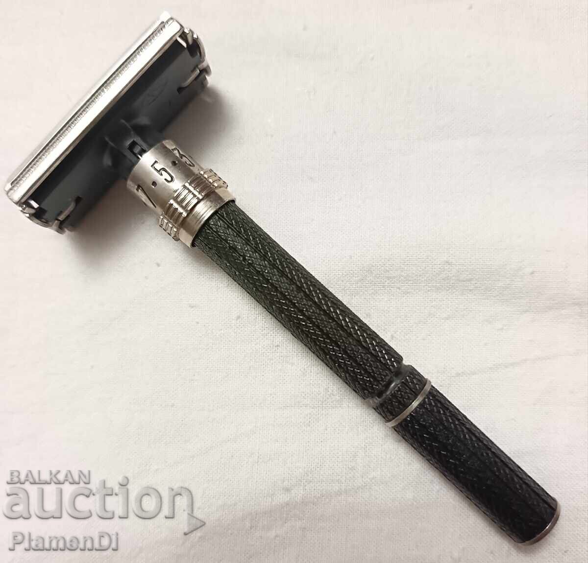 Licitație Aparat de ras rusesc, sovietic "Rubin"