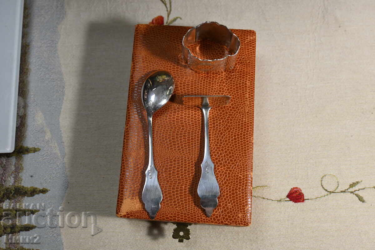 Livrarea Set de hrănire pentru bebeluși URSS