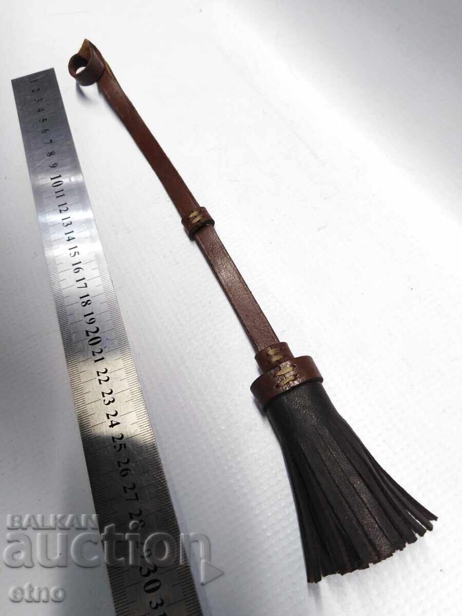 Licitație Curea din piele pentru teacă de baionetă, cuțit, sabie Licitație Curea din piele pentru teacă de baionetă, cuțit, sabie