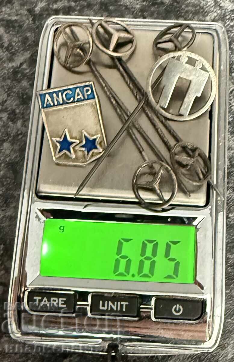 Πολλά ασημένια σήματα