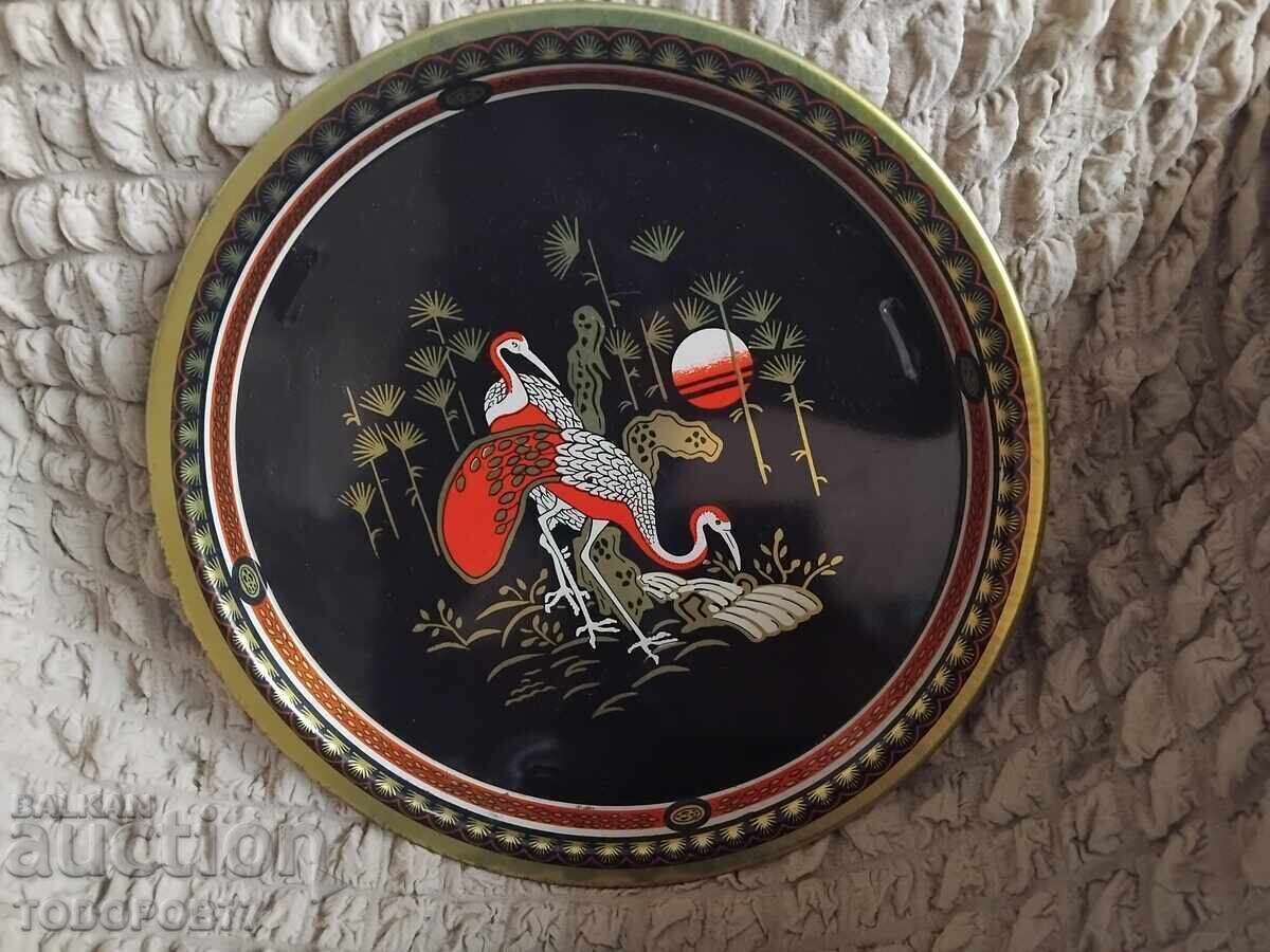 Licitație Tăvi pictate vechi, în stare foarte bună