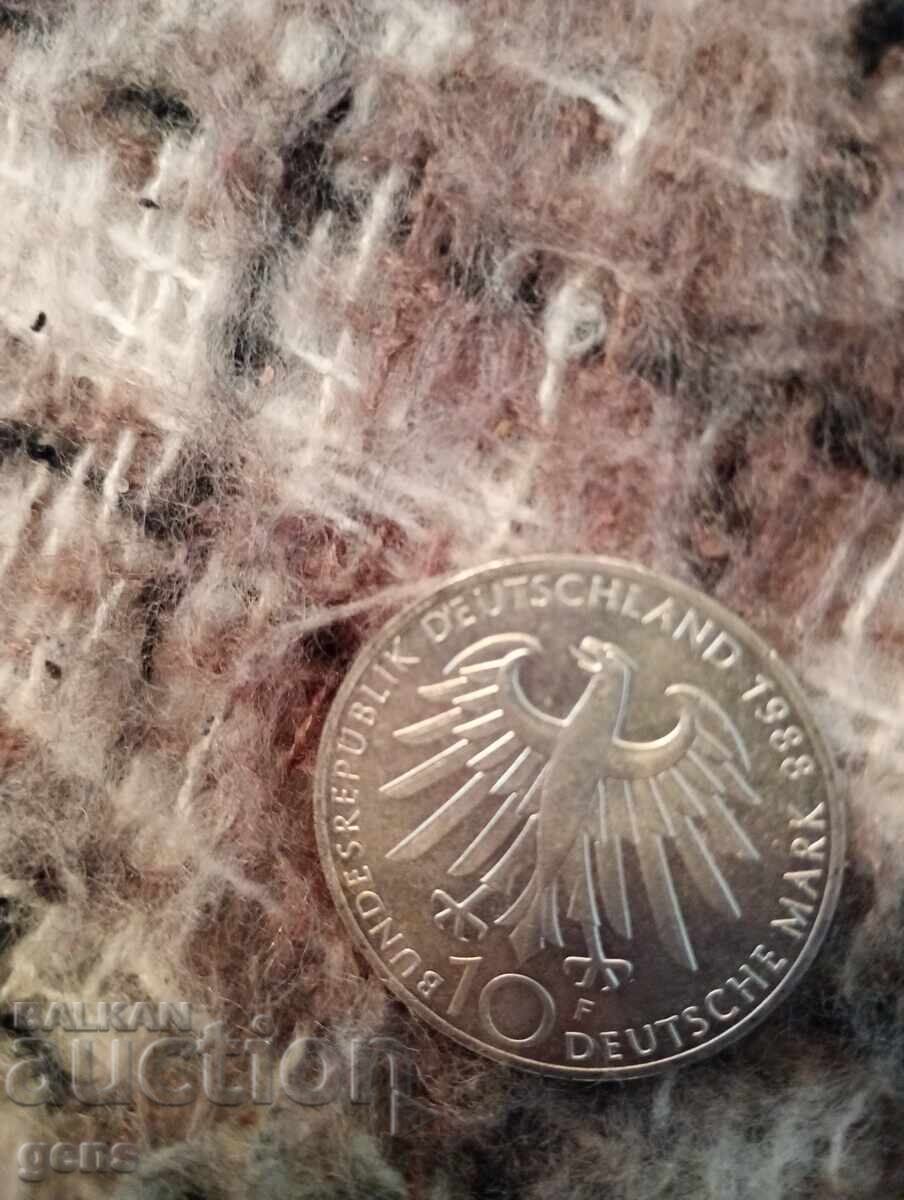10 mărci Carl Zeiss Germania cu preț € 28.00 | 54.76 BGN