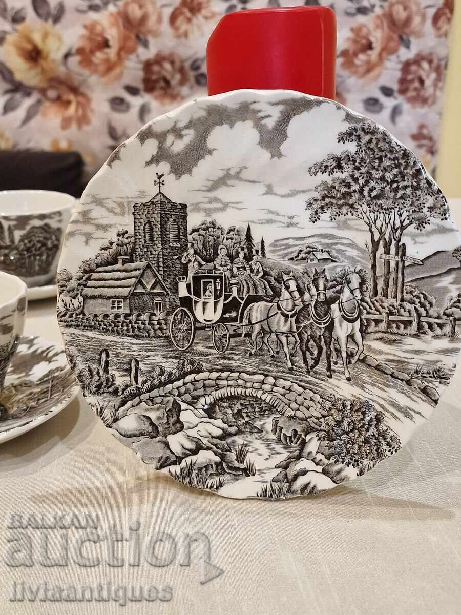 Παλιό αγγλικό σερβίτσιο Royal Mail σαν καινούργιο, 18 τεμαχίων με τιμή € 90.00 | 176.02 BGN