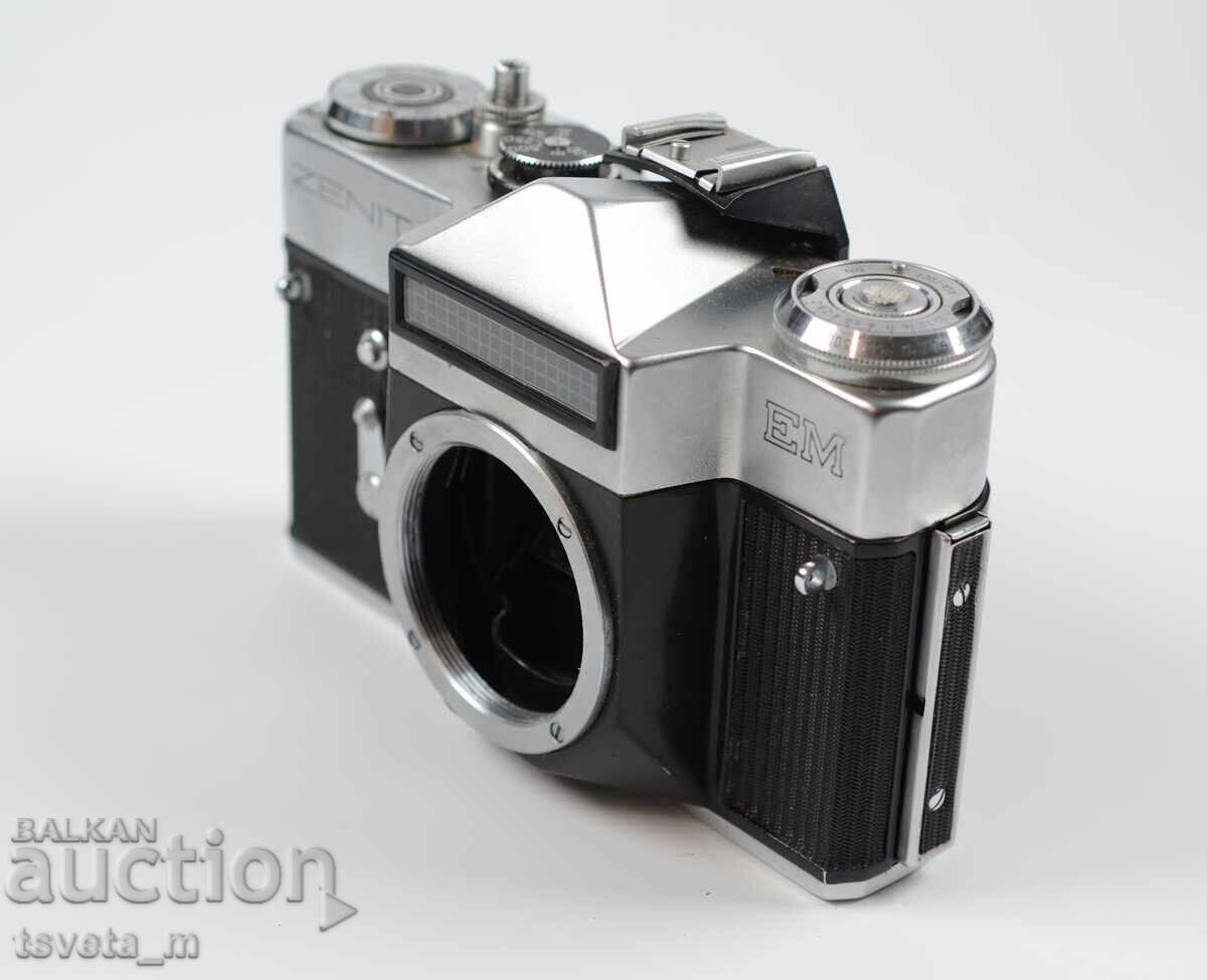 Доставка на Фотоапарат ЗЕНИТ ЕМ СССР - тяло