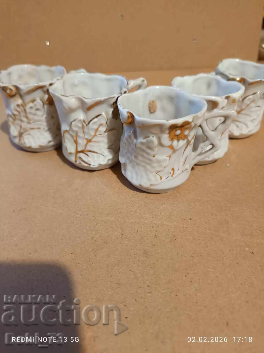 Set of porcelain cups with price € 100.00 | 195.58 BGN