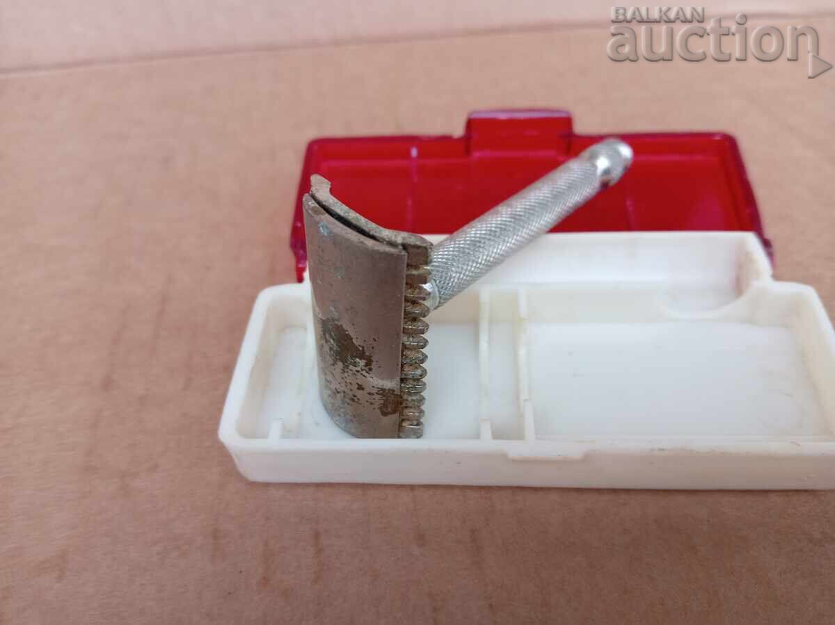 TPK brat·ski trud Sandanski aparat de ras 70te - 5