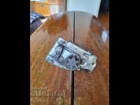 Стара брава за Москвич