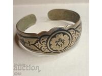 Brățară veche cu email negru